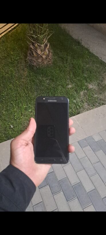 mobil modem: Samsung Galaxy J7 2017, rəng - Qara