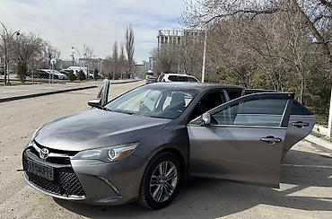 Toyota: Toyota Camry: 2015 г., Автомат, Бензин, Седан — 3