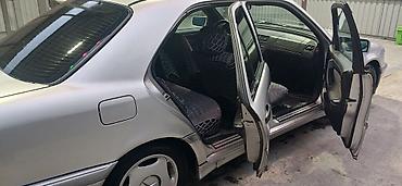 mercedes s221: Mercedes-Benz C-Class: 1.8 l | 1998 il Sedan — 5