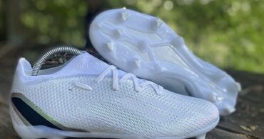 теннисный столы: Бутсы Adidas X Speedflow.1 FG, выполненные в белом цвете