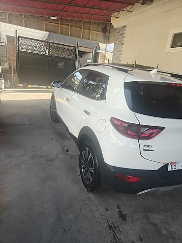 arizzo 8: Kia Stonic: 2020 г., 1.4 л, Автомат, Газ, Кроссовер — 6
