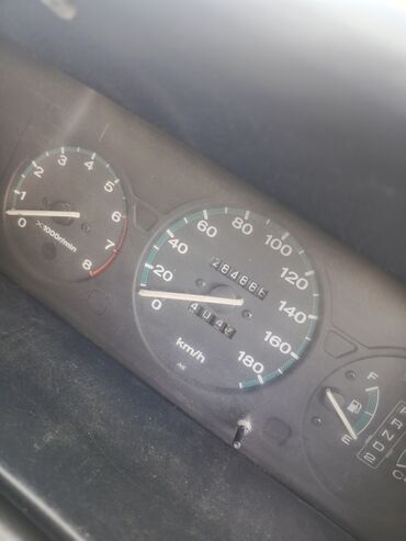 Honda: Honda Stepwgn: 2001 г., 2 л, Автомат, Бензин — 9