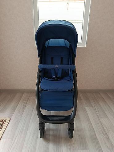 маленький скейт: Прогулочная коляска Chicco, синий цвет. Итальянский бренд Основные — 6