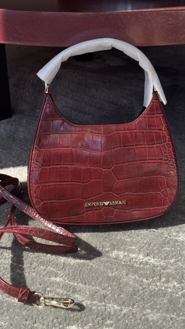 Çantalar: Əl çantası, Emporio Armani, Yeni
