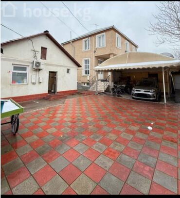 Долгосрочная аренда домов: 260 м², 8 комнат — 11