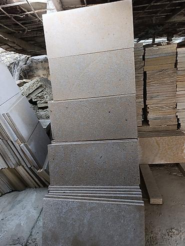 das stekan: Təbii daş plitələr – fasad və landşaft işləri üçün Məhsul: - Kəsimi — 8