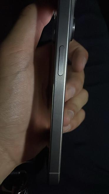 рассрочка телефон: IPhone 15 Pro, Б/у, 256 ГБ, Natural Titanium, Чехол, 83 % — 4