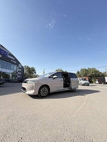 roewe e5: JAC : 2026 г., Электромобиль, Минивэн — 8