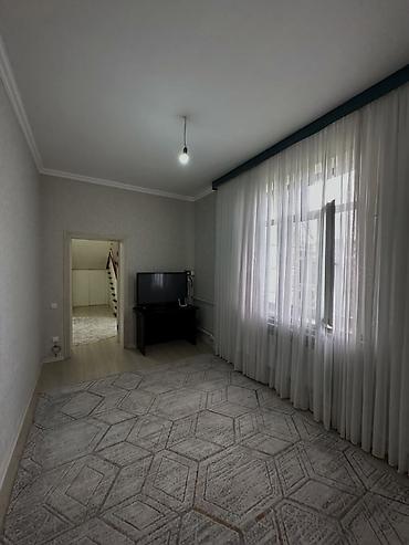 прод дом бишкек: На продаже 2х этажный Дом 🏡😍 📍Адрес: Таш-Добо (Воронцовка) Полтора — 5