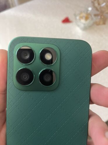 телефон fly iq440: Salam telefon yenidi xanım işlədib.heç bir problemi yoxdu kontakdan