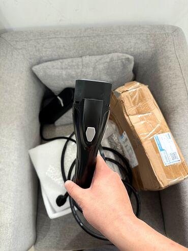 Инструменты для авто: Универсальное зарядное устройство Workersbee для любых электромобилей — 4