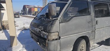 Mitsubishi: Mitsubishi Delica: 1992 г., 2.5 л, Автомат, Дизель, Минивэн