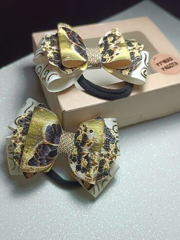 Аксессуары для волос: Бантики, заколки, галстуки броши ручной работы. в единственном — 12