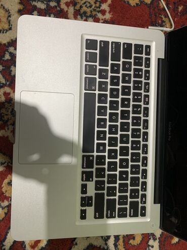 Ноутбуки: Ноутбук, Apple, 6 ГБ ОЗУ, Intel Core i5, 13.3 ", Для работы, учебы, память SSD — 8