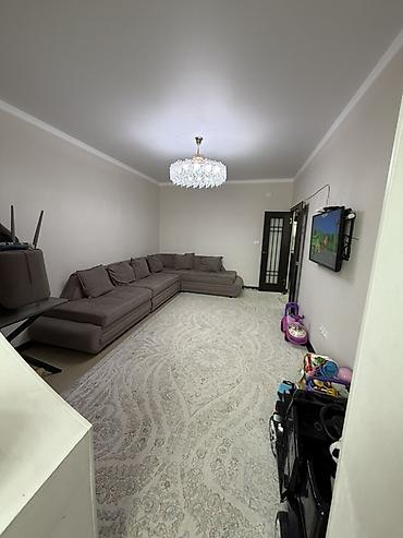 Продажа квартир: 3 комнаты, 70 м², 105 серия, 4 этаж, Евроремонт — 1