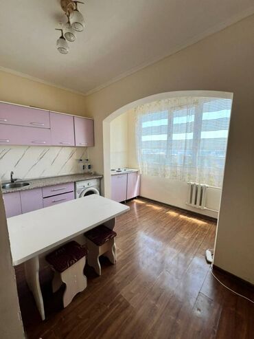 снять жилье в кыргызстане: 1 комната, 45 м², 106 серия, 8 этаж, Косметический ремонт