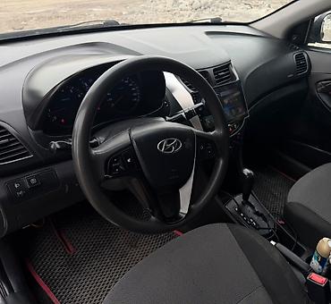 solaris accent: Hyundai Solaris: 2013 г., Автомат, Седан — 8