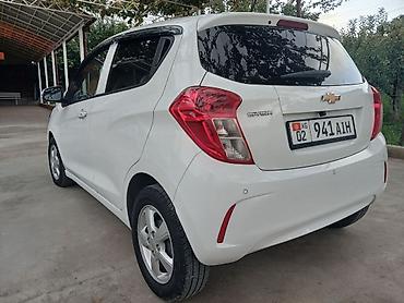 bmw 2020: Chevrolet Spark: 2022 г., 0.1 л, Автомат, Бензин, Хэтчбэк — 9