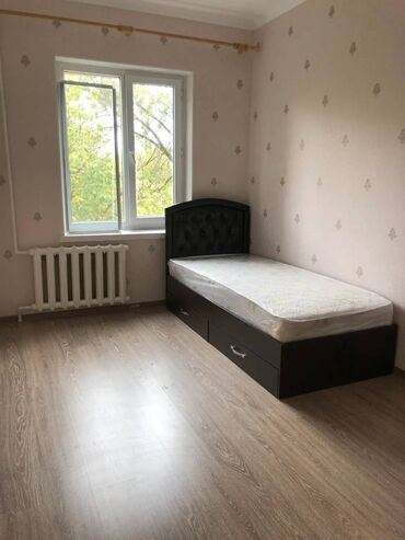 Продажа домов: 3 комнаты, 70 м², 105 серия, 3 этаж, Евроремонт