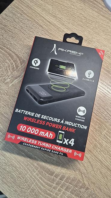 hoco e96a: Внешний аккумулятор Akashi Wireless Power Bank 10 000 мА⋅ч - Емкость — 7