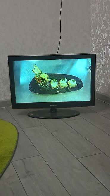 Televizorlar: Samsung 82 ekran — 4