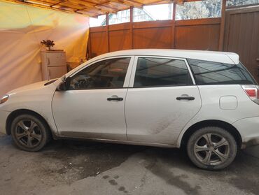 Toyota: Toyota Matrix: 2006 г., 1.8 л, Автомат, Бензин, Универсал