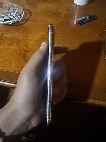 Apple iPhone: IPhone X, 256 GB, Face ID — 8