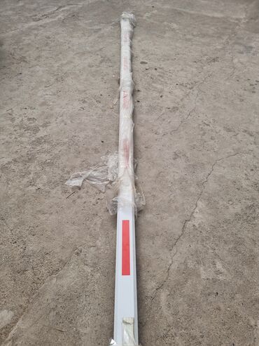 дополнительный свет: Шлагбаумы