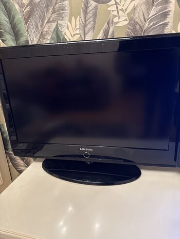 Televizorlar: İşlənmiş Televizor Samsung 32" 4K (3840x2160)