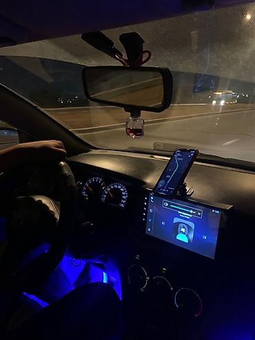 Toyota: Toyota Corolla: 2006 г., 1.6 л, Механика, Бензин, Хэтчбэк — 5