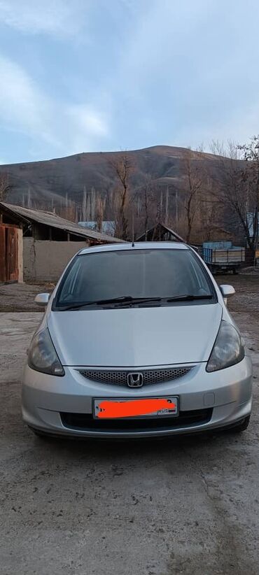 куплю хонда акорд: Honda Fit: 2002 г., 1.3 л, Вариатор, Бензин, Хэтчбэк