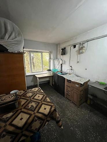 7 мкр: 1 комната, 12 м², Манас-Ата мкр., Общежитие, 2 этаж, Старый ремонт — 6