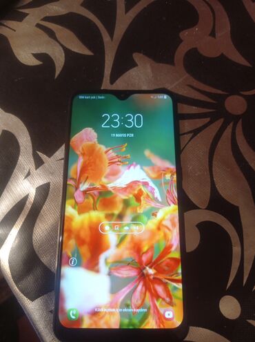 samsung j6 2018 ekran: Samsung Galaxy M10, 16 GB, rəng - Qara
