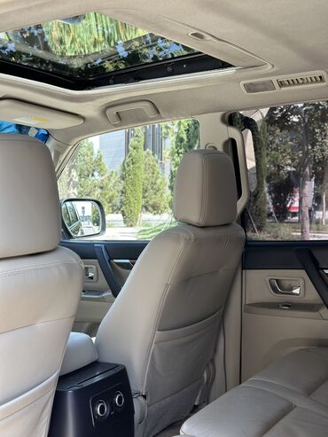 Mitsubishi: Mitsubishi Pajero: 3 l | 2007 il 149800 km — 7