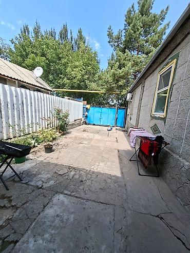 Продажа коттеджей и домов: Продается!!! Дом в с. Ново- Покровка,в районе улицы Крупская,S- — 4
