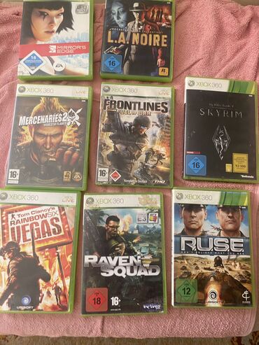 used phones: Xbox 360 fat 20 giga Uz konzolu idu ove ogrice i 1 dzojstik Cena je