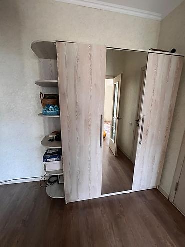 органайзер для кабинета: Шкаф-купе с зеркалом и боковыми открытыми полками - Габариты — 1