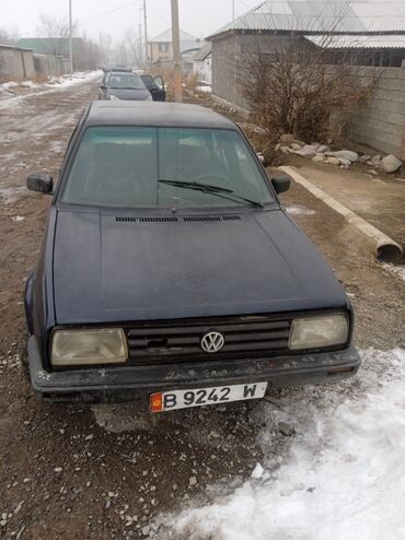 Volkswagen: Volkswagen Passat: 1990 г., 1.8 л, Механика, Бензин, Седан