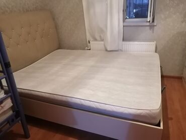 şfaner ikinci əl: Двуспальная кровать, С подъемным механизмом, С матрасом, Без выдвижных ящиков