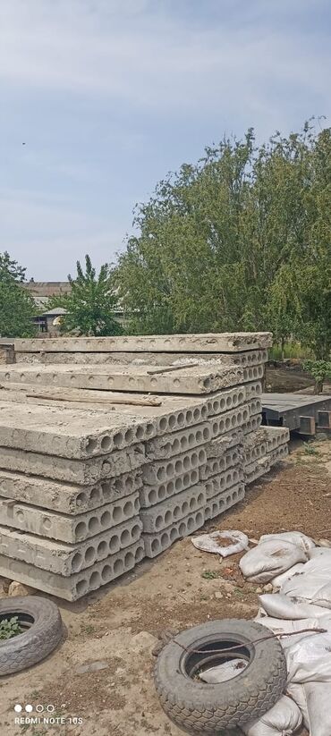 Taxta-şalban: Beton panel catrlma ve quraşdırma var