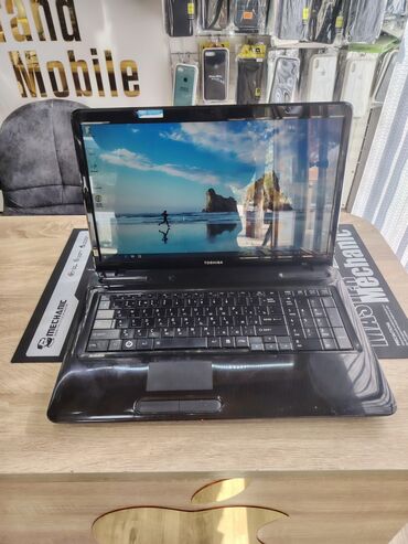 intel core: AMD Phenom, 8 GB, 15.6 "