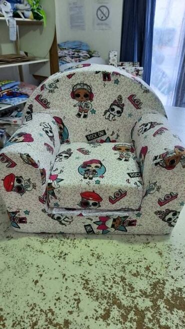 Ostale dečije stvari: Praktične dečije foteljice, izradjene od čvrstog sunđera i presvučene — 14