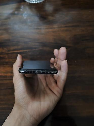 Apple iPhone: IPhone Xs, 64 GB, Space Gray — 5