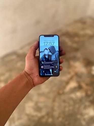айфон ихс: IPhone XS,цвет Space Gray - Дисплей Super Retina OLED с тонкими — 3