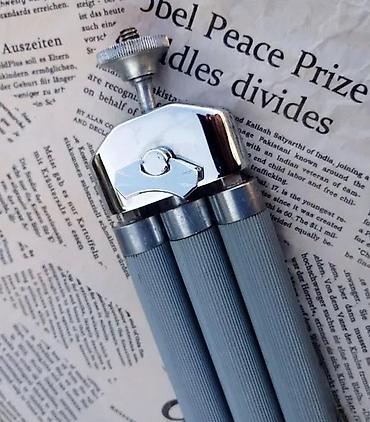 Ostali antikviteti: Stari Mesingani stativ SUIS RAPID West Germany. Une antiquité. Vintage — 9