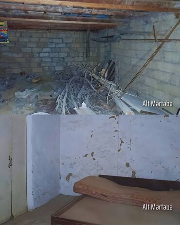 Həyət evləri və villaların satışı: Lökbatan qəs. 6 otaqlı, 350 kv. m, Orta təmir — 12