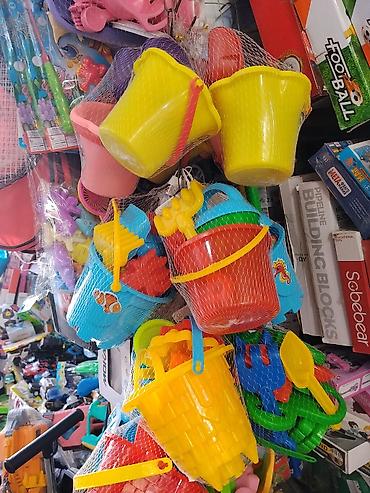 кинетической песок: Наборы для игры в песочнице - Яркие пластиковые ведёрки разных форм и — 2