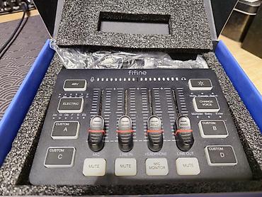 активный микшер: Аудиомикшер Fifine AmpliGame SC3 (Gaming Mixer), цвет черный — 2