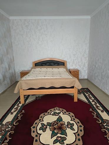 Daşınmaz əmlak: Ağaclarla əhatə olunmuş həyəti və hasarı olan fərdi ev. Geniş yaşıllıq — 6