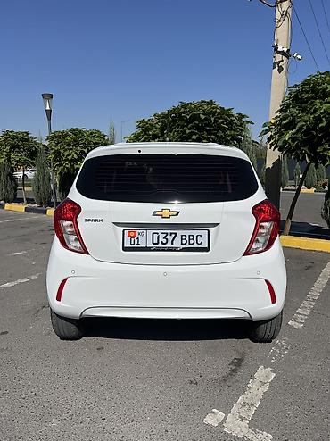 spark 2018: Chevrolet Spark: 2019 г., 1 л, Вариатор, Бензин, Хэтчбэк — 4